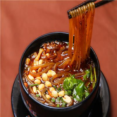 四川手工酸辣粉技術(shù)培訓(xùn)班哪里專業(yè)？專業(yè)師傅手把手指導(dǎo)